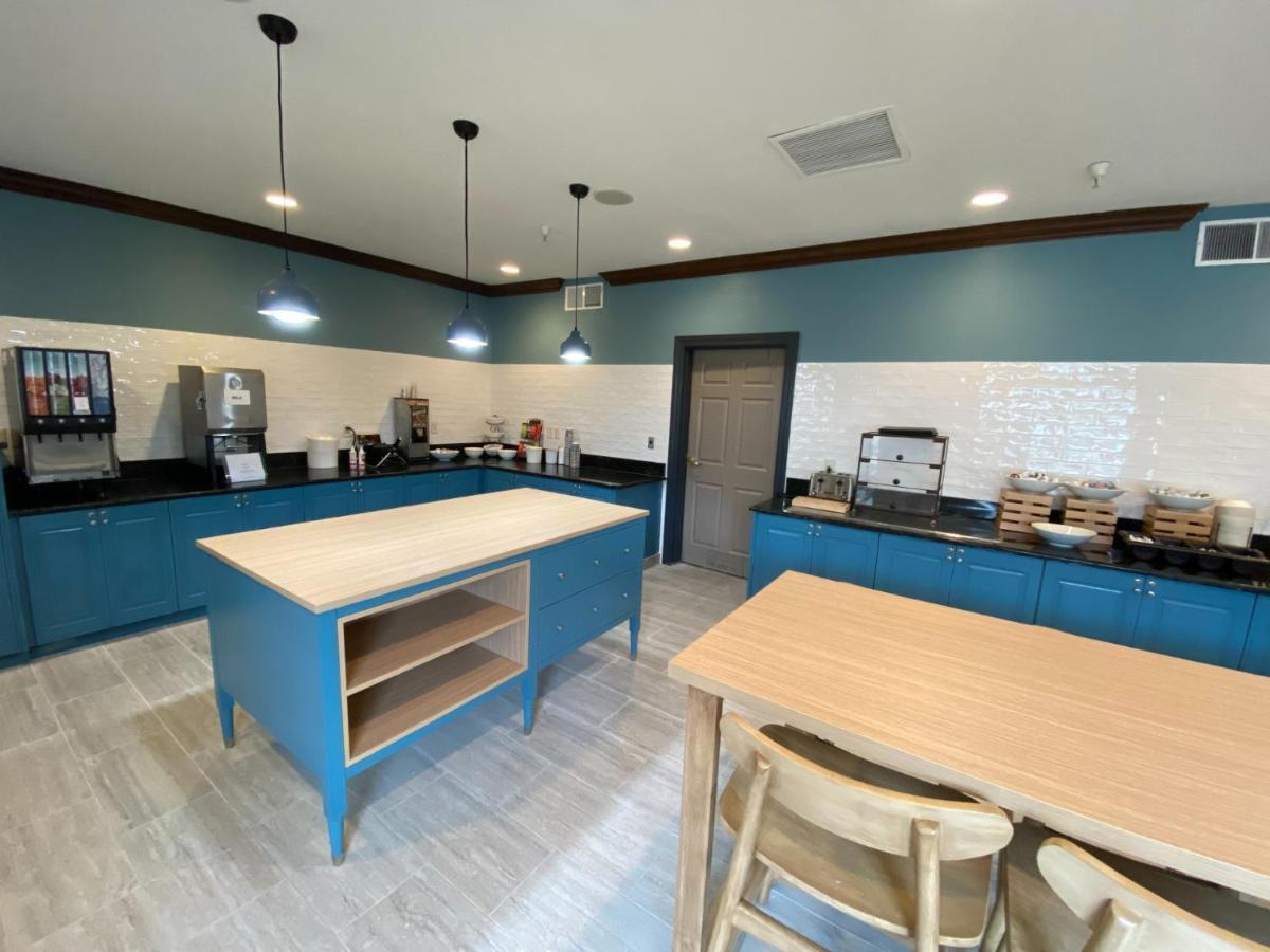 Country Inn & Suites By Radisson, Champaign North, Il Bagian luar foto
